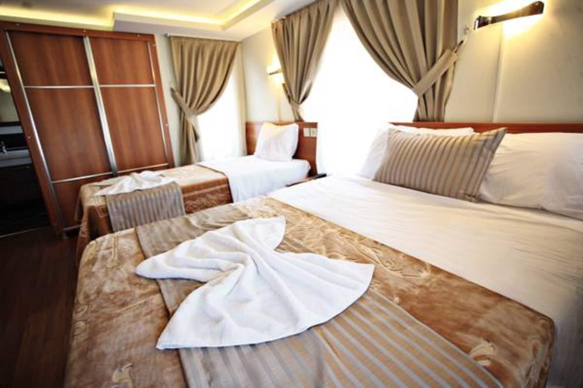 Taksim Palace Hotel Istanbulská provincie Exteriér fotografie