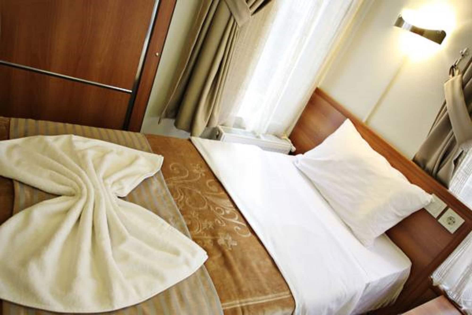 Taksim Palace Hotel Istanbulská provincie Exteriér fotografie